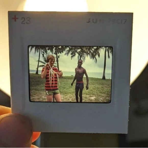 Kodachrome Slide Octopus Ocean Tourist Africa Holding Palm Trees Kodak Vtg 1979 - Picture 7 of 9